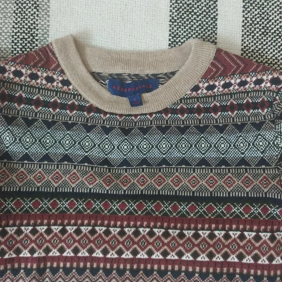 Aeropostale sweater size Small - Picture 7 of 7